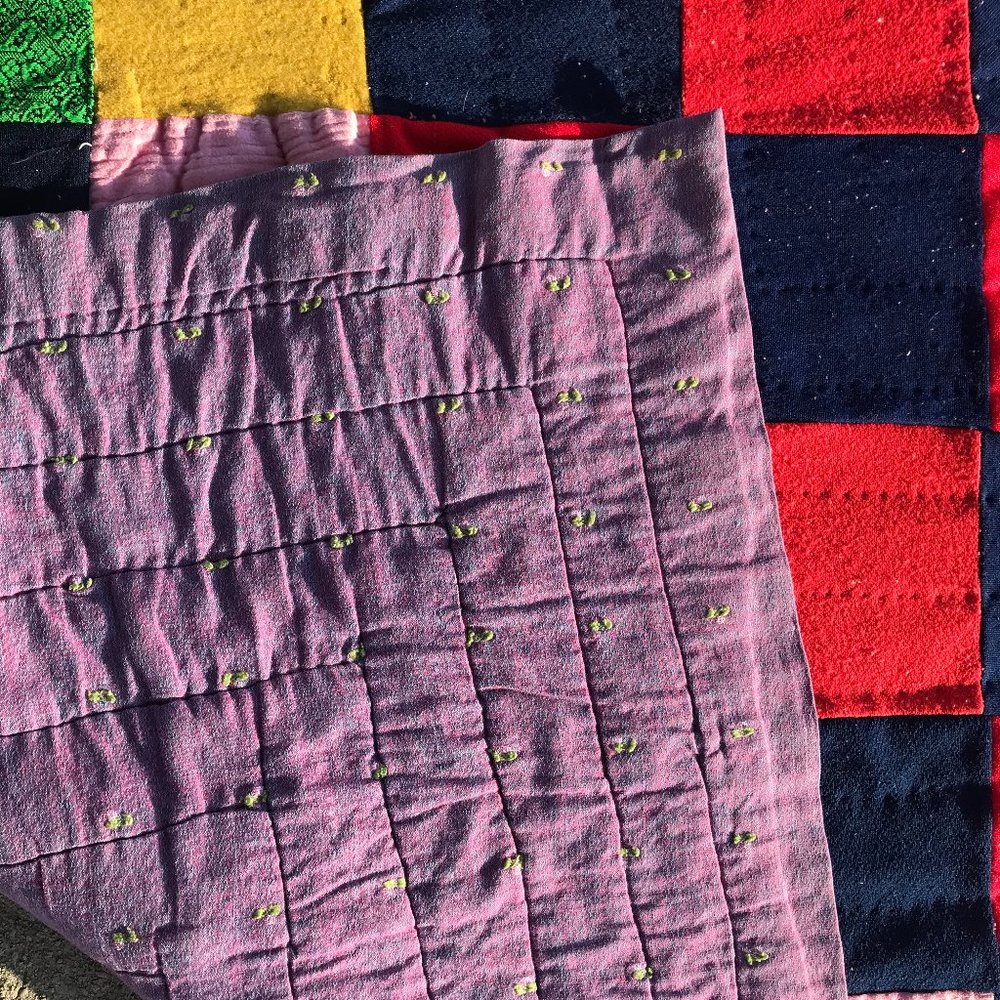 Vintage Hand Sewn Quilt - Picture 3 of 7